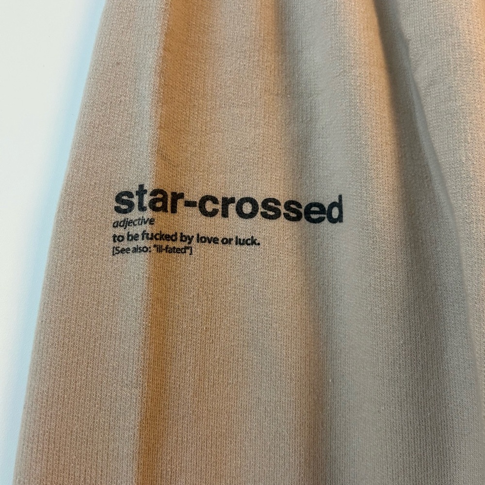 Kacey Musgraves star crossed sweat suit - Picture 3 of 8